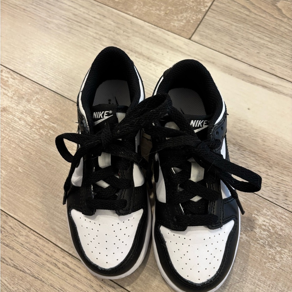 Nike Kids Black and White Sneakers